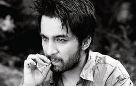 Siddhanth Kapoor fancies negative roles, just like father